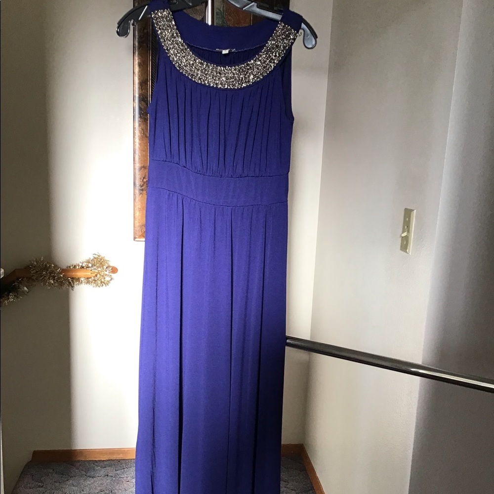 Party cocktail style dress with beads